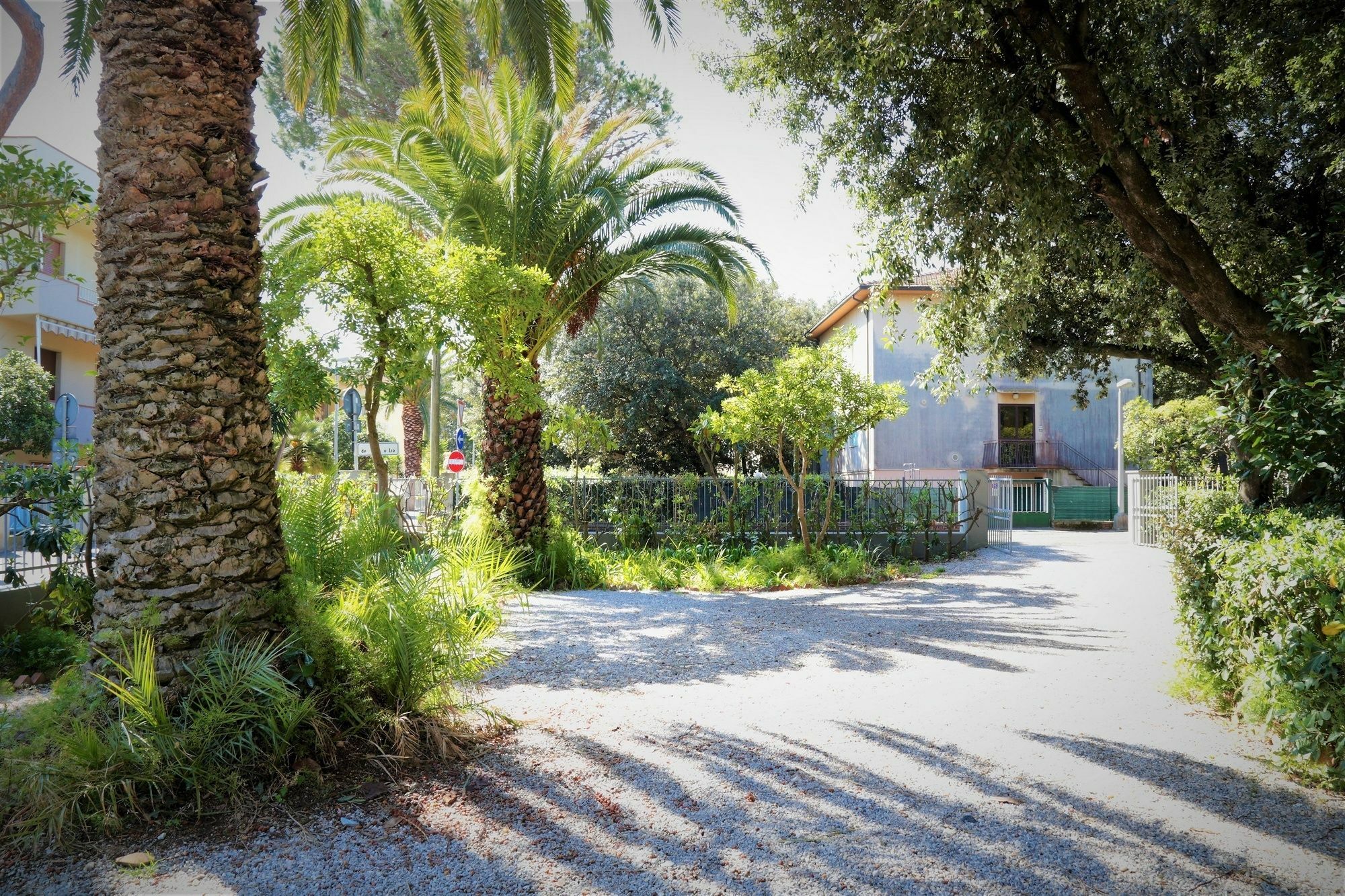 Invilla Seristori, A 50 M Dal Mare San Vincenzo Exteriér fotografie